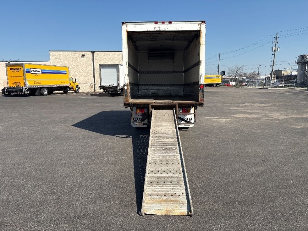 Refrigerated Truck-Light and Medium Duty Trucks-Hino-2020-195-Etobicoke-ON-219,760\n\t\tkm-$ 41,500 - Image 9