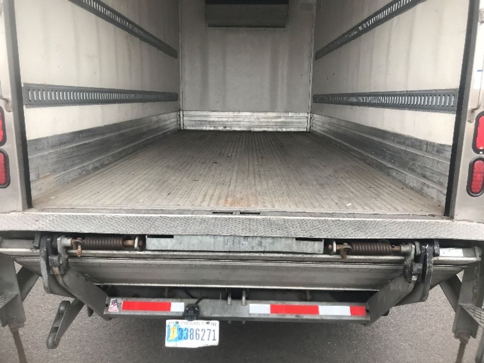 Refrigerated Truck-Light and Medium Duty Trucks-Hino-2020-195-Everett-WA-121,295\n\t\tmiles-$ 54,500 - Image 10