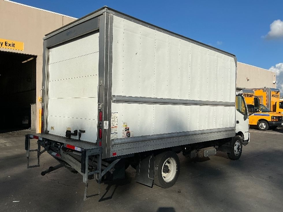 Refrigerated Truck-Light and Medium Duty Trucks-Hino-2020-195-Fontana-CA-121,982\n\t\tmiles-$ 54,000 - Image 13