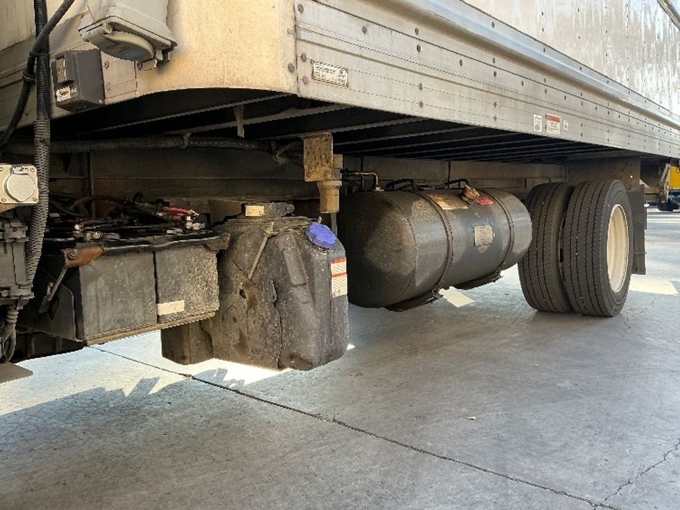 Refrigerated Truck-Light and Medium Duty Trucks-Hino-2020-195-Fontana-CA-121,982\n\t\tmiles-$ 54,000 - Image 5