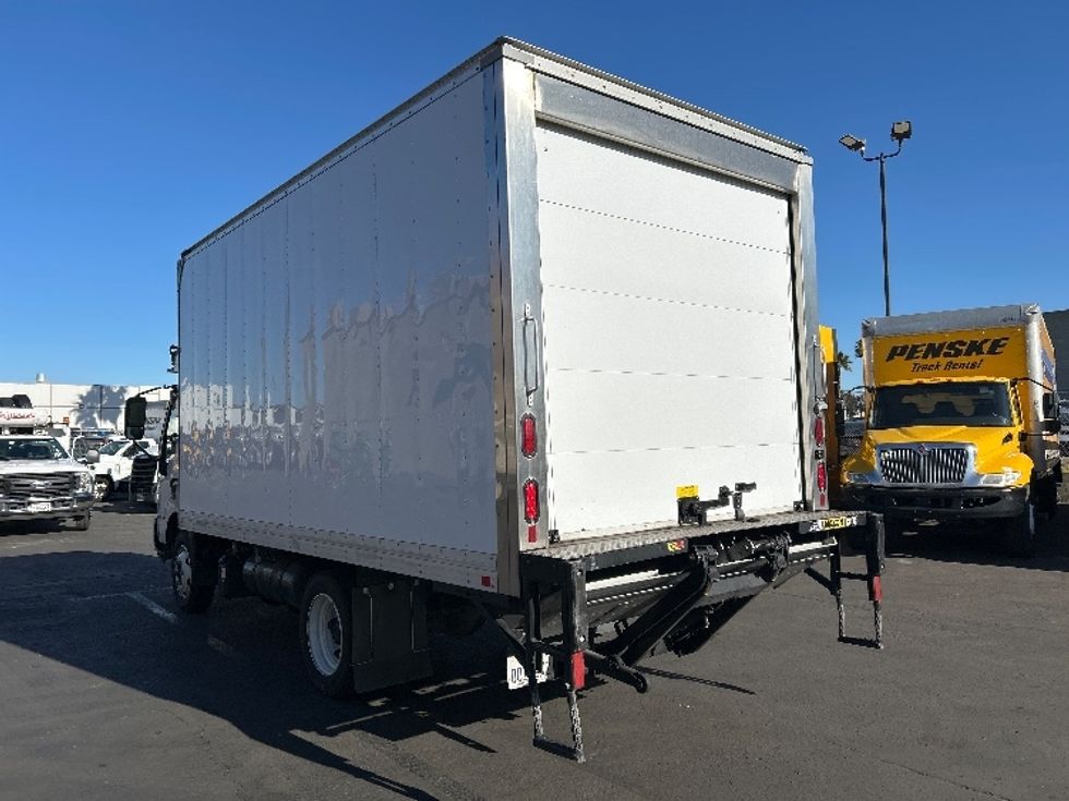 Refrigerated Truck-Light and Medium Duty Trucks-Hino-2020-195-Fontana-CA-56,300\n\t\tmiles-$ 61,750 - Image 6