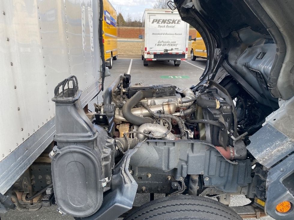 Refrigerated Truck-Light and Medium Duty Trucks-Hino-2020-195-Greensboro-NC-116,603\n\t\tmiles-$ 57,000 - Image 23