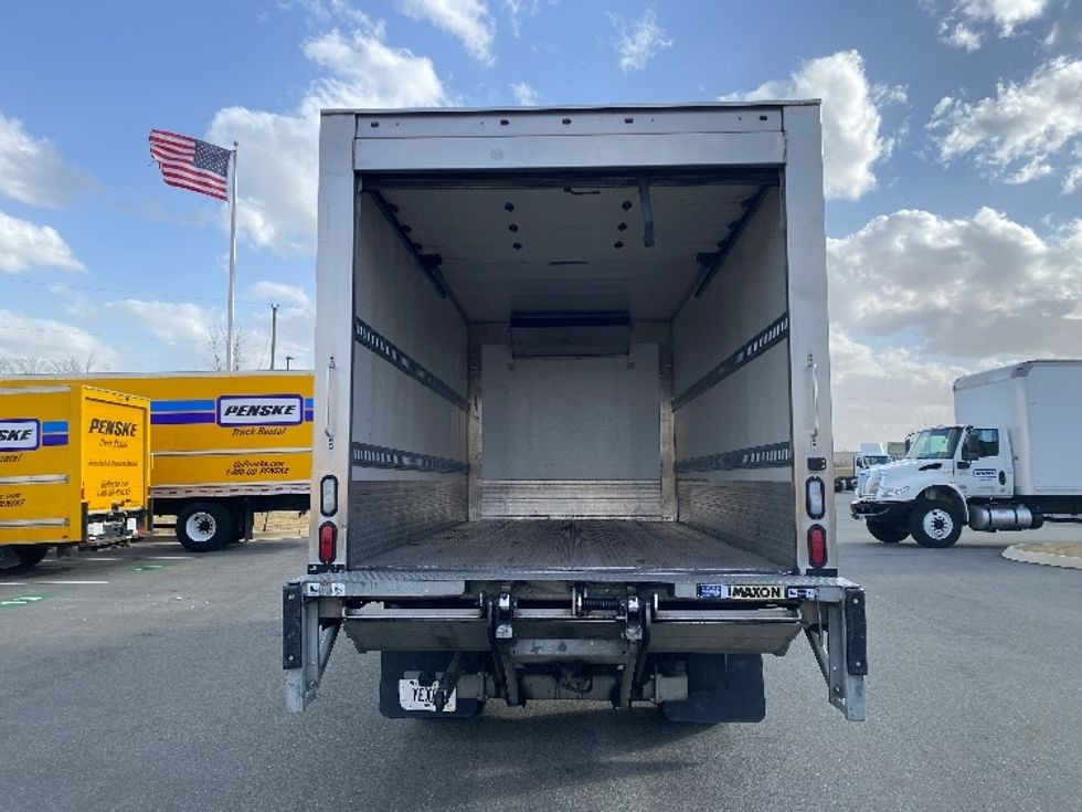 Refrigerated Truck-Light and Medium Duty Trucks-Hino-2020-195-Greensboro-NC-116,603\n\t\tmiles-$ 57,000 - Image 8