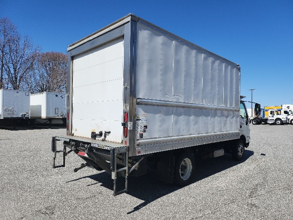 2020 Hino XJC720 / XFC720 Single Cab photo 11