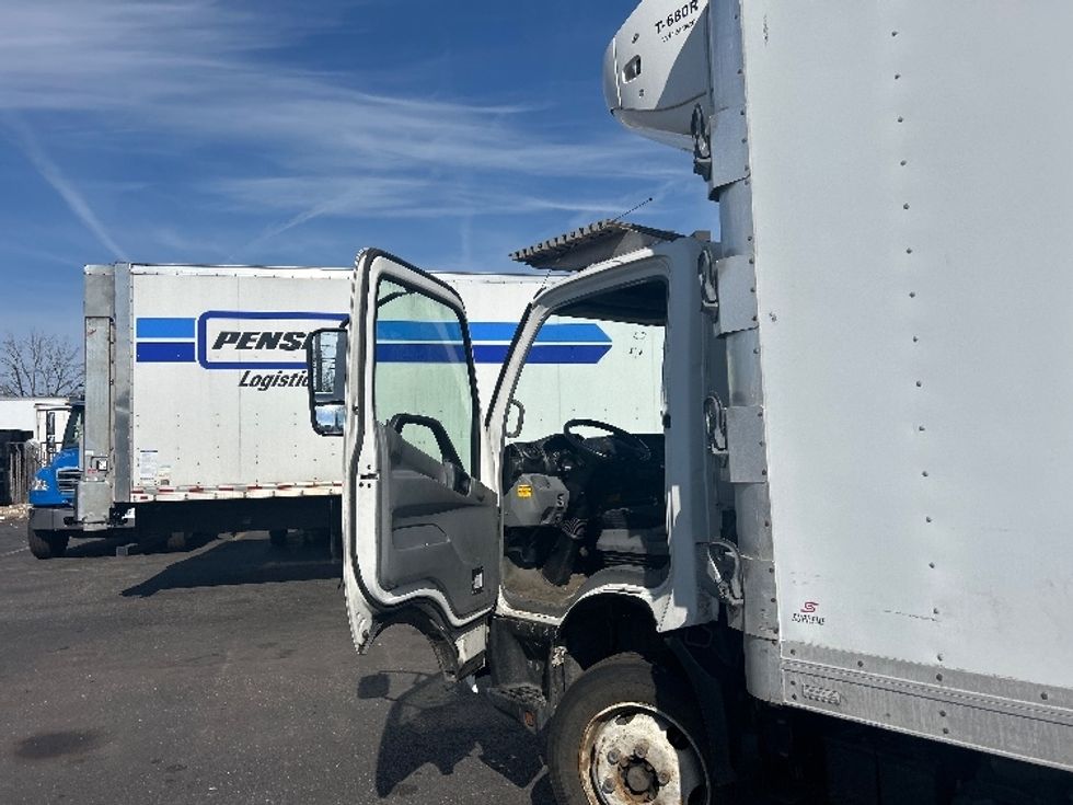 Refrigerated Truck-Light and Medium Duty Trucks-Hino-2020-195-Jamaica-NY-114,804\n\t\tmiles-$ 47,750 - Image 16