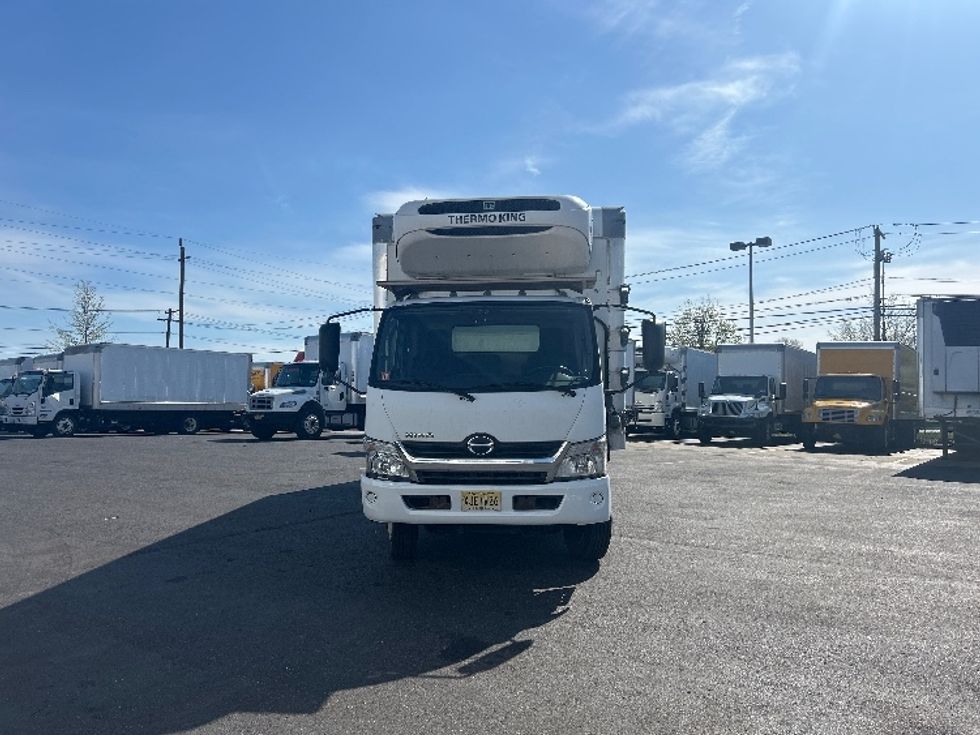 Refrigerated Truck-Light and Medium Duty Trucks-Hino-2020-195-Jamaica-NY-114,804\n\t\tmiles-$ 47,750 - Image 2