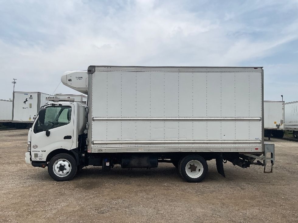 Refrigerated Truck-Light and Medium Duty Trucks-Hino-2020-195-La Porte-IN-148,301\n\t\tmiles-$ 43,750 - Image 4