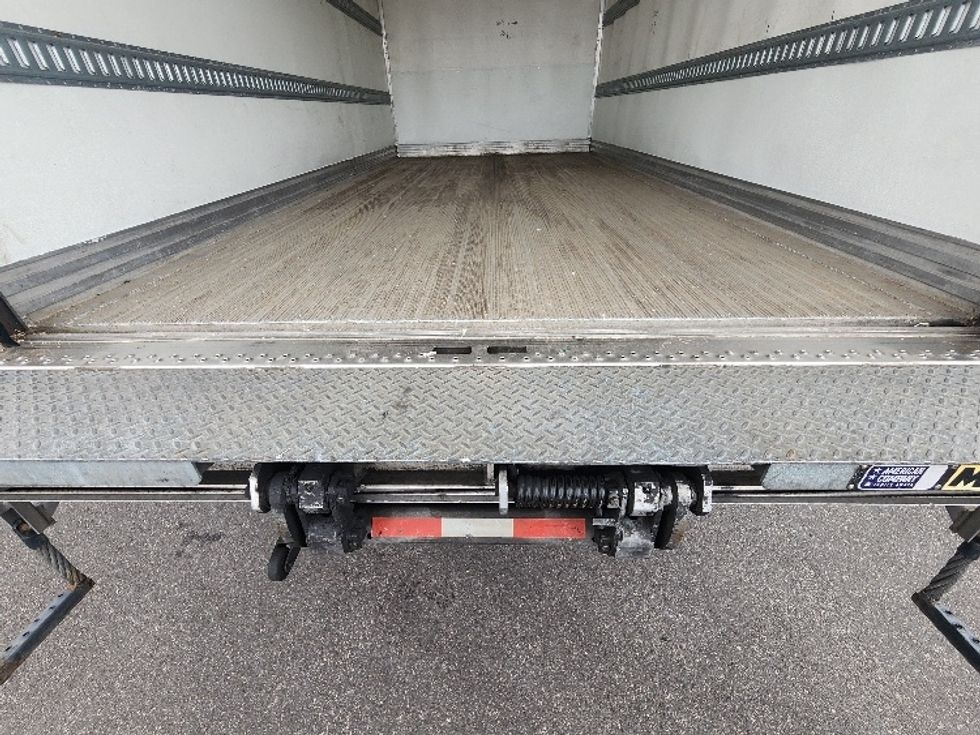 Refrigerated Truck-Light and Medium Duty Trucks-Hino-2020-195-Linden-NJ-151,478\n\t\tmiles-$ 43,750 - Image 10