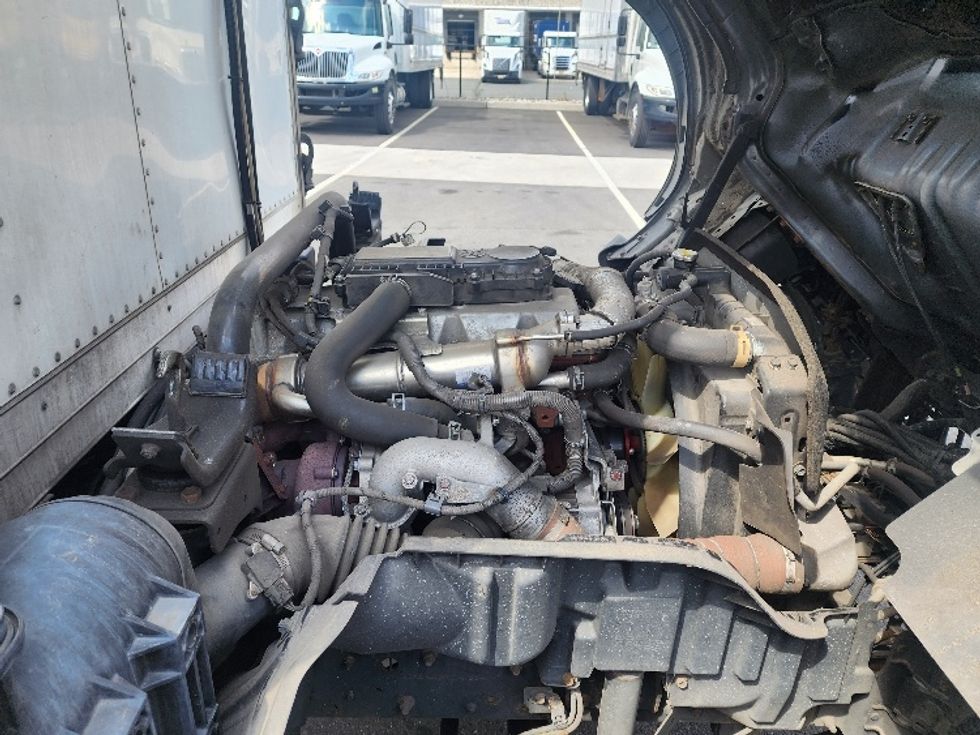 Refrigerated Truck-Light and Medium Duty Trucks-Hino-2020-195-Linden-NJ-151,478\n\t\tmiles-$ 43,750 - Image 23