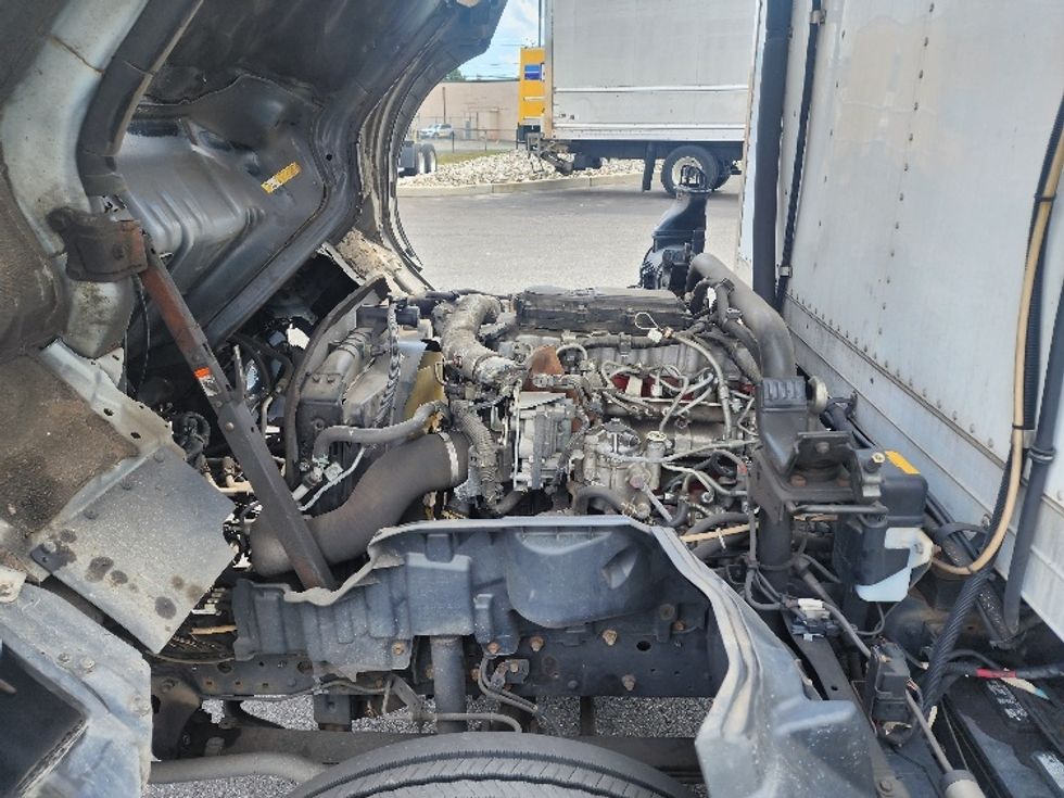 Refrigerated Truck-Light and Medium Duty Trucks-Hino-2020-195-Linden-NJ-151,478\n\t\tmiles-$ 43,750 - Image 24