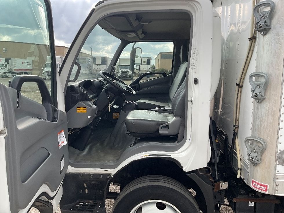 Refrigerated Truck-Light and Medium Duty Trucks-Hino-2020-195-Little Rock-AR-132,972\n\t\tmiles-$ 50,750 - Image 16
