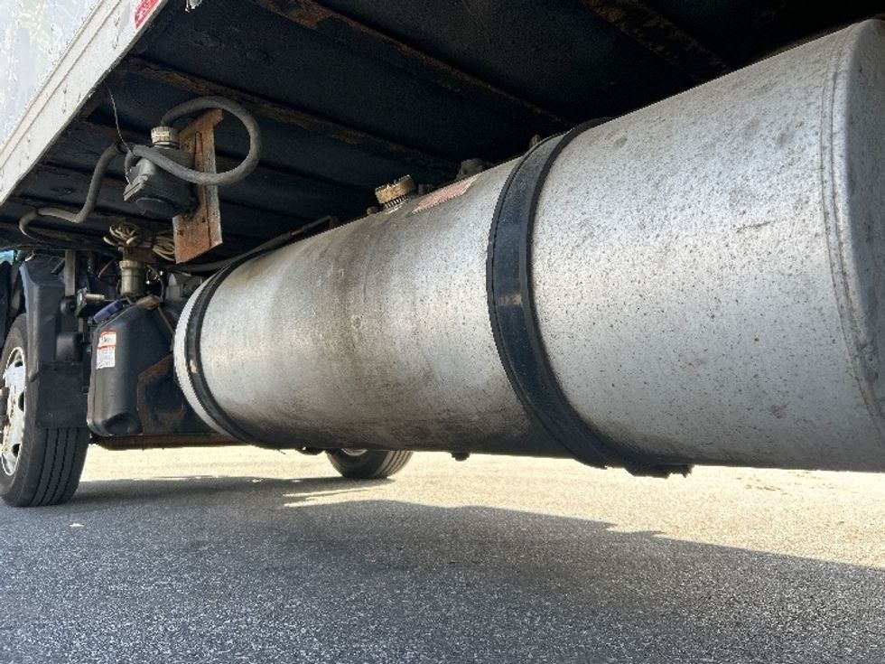 Refrigerated Truck-Light and Medium Duty Trucks-Hino-2020-195-Londonderry-NH-86,320\n\t\tmiles-$ 49,500 - Image 5