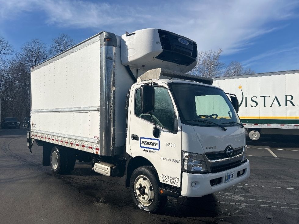 Refrigerated Truck-Light and Medium Duty Trucks-Hino-2020-195-Louisville-KY-114,714\n\t\tmiles-$ 53,500 - Image 1