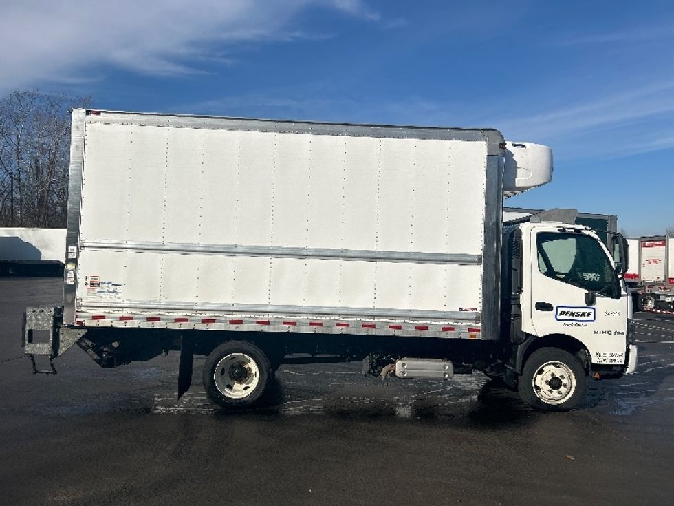 Refrigerated Truck-Light and Medium Duty Trucks-Hino-2020-195-Louisville-KY-114,714\n\t\tmiles-$ 53,500 - Image 13