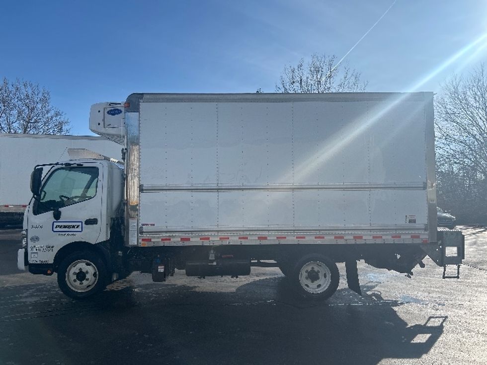 Refrigerated Truck-Light and Medium Duty Trucks-Hino-2020-195-Louisville-KY-114,714\n\t\tmiles-$ 53,500 - Image 4