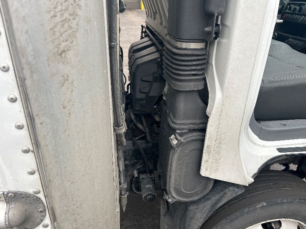 Refrigerated Truck-Light and Medium Duty Trucks-Hino-2020-195-Louisville-KY-130,445\n\t\tmiles-$ 50,250 - Image 23