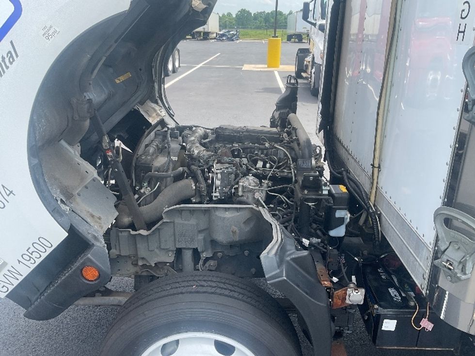 Refrigerated Truck-Light and Medium Duty Trucks-Hino-2020-195-Madison-AL-132,444\n\t\tmiles-$ 55,250 - Image 24