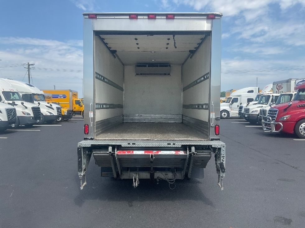 Refrigerated Truck-Light and Medium Duty Trucks-Hino-2020-195-Madison-AL-132,444\n\t\tmiles-$ 55,250 - Image 8