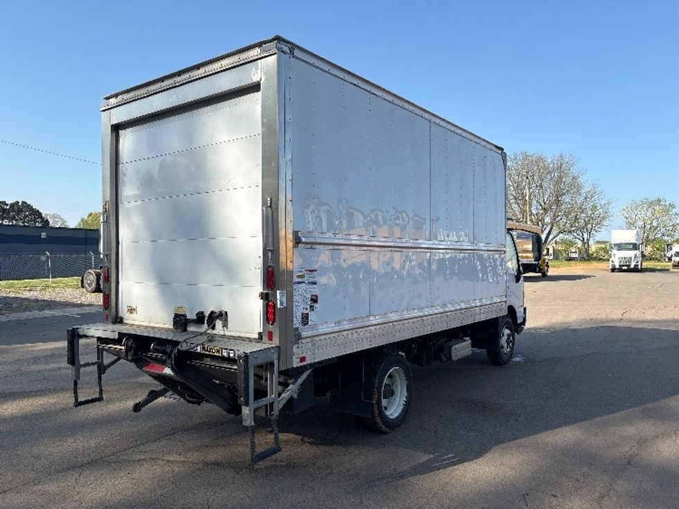 Refrigerated Truck-Light and Medium Duty Trucks-Hino-2020-195-Mebane-NC-129,629\n\t\tmiles-$ 54,250 - Image 12