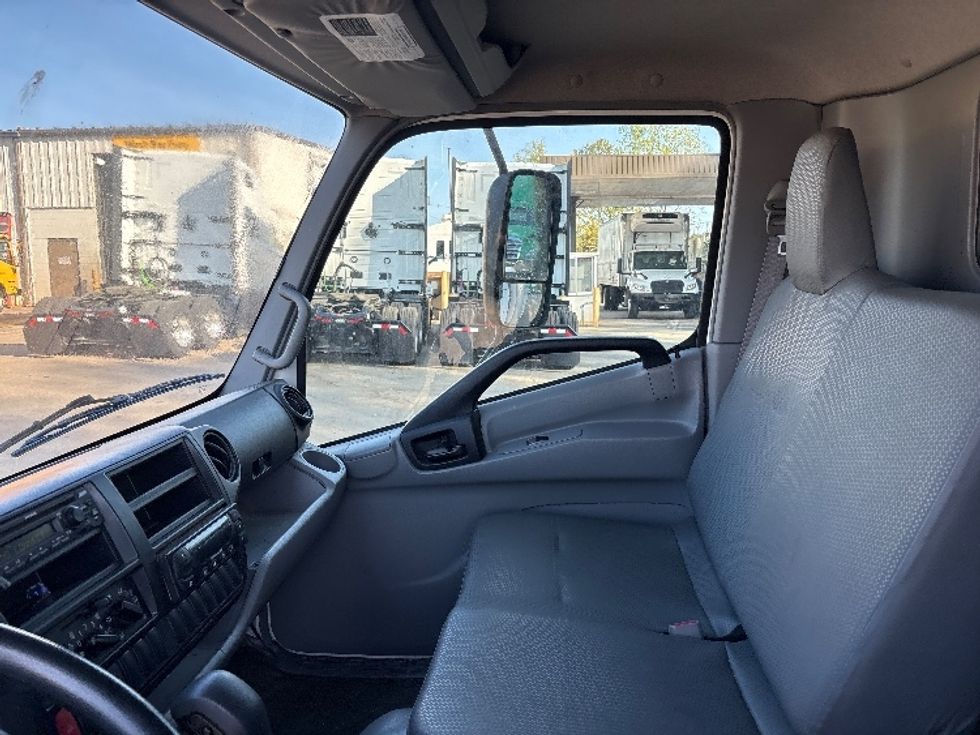 Refrigerated Truck-Light and Medium Duty Trucks-Hino-2020-195-Mebane-NC-129,629\n\t\tmiles-$ 54,250 - Image 18