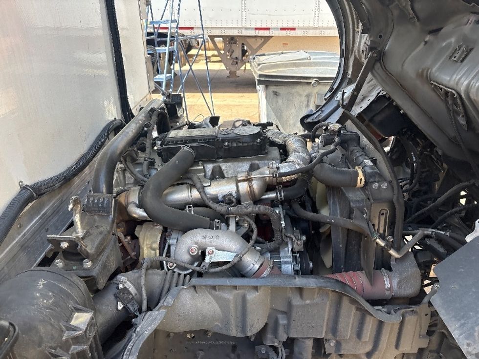 Refrigerated Truck-Light and Medium Duty Trucks-Hino-2020-195-Mebane-NC-129,629\n\t\tmiles-$ 54,250 - Image 23
