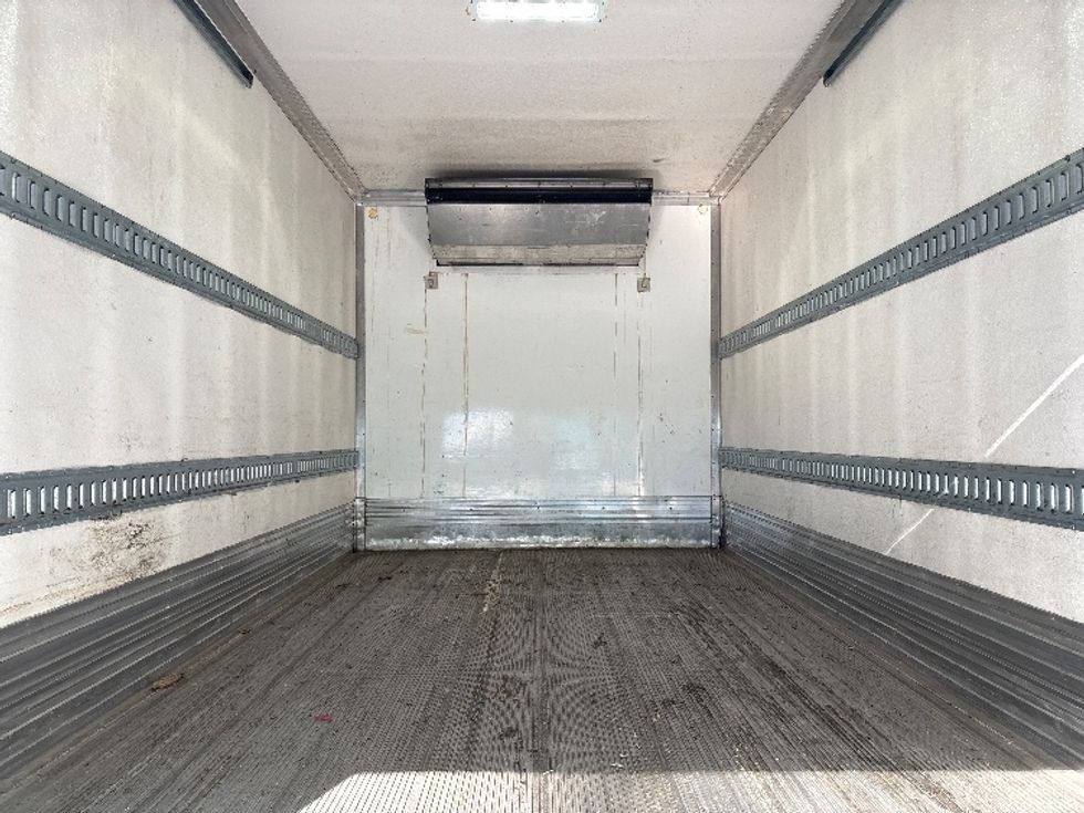 Refrigerated Truck-Light and Medium Duty Trucks-Hino-2020-195-Mebane-NC-129,629\n\t\tmiles-$ 54,250 - Image 8