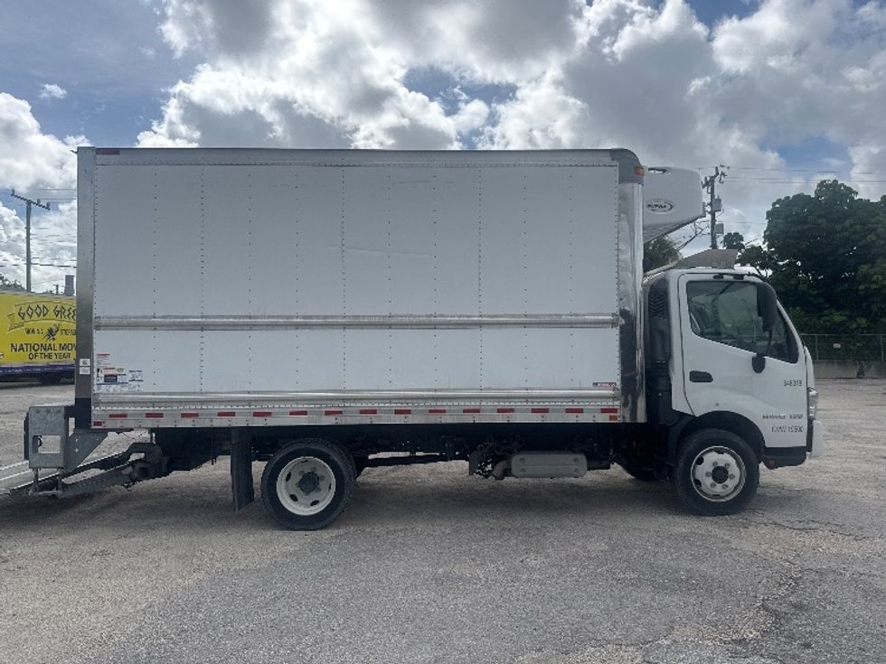 Refrigerated Truck-Light and Medium Duty Trucks-Hino-2020-195-Medley-FL-24,678\n\t\tmiles-$ 63,750 - Image 14