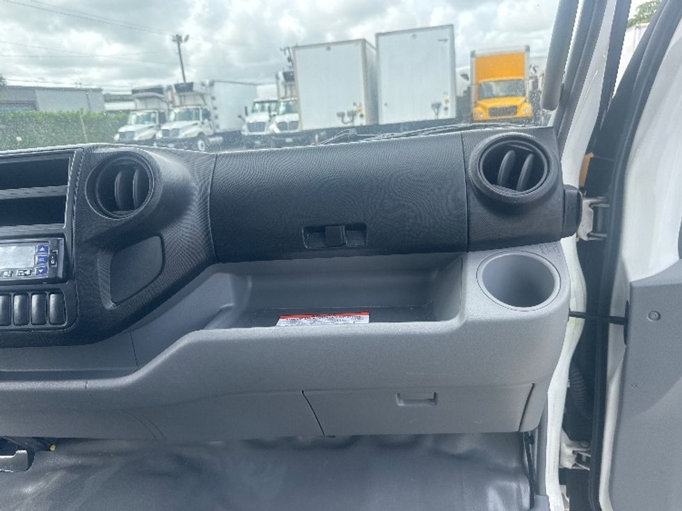 Refrigerated Truck-Light and Medium Duty Trucks-Hino-2020-195-Medley-FL-24,678\n\t\tmiles-$ 63,750 - Image 20