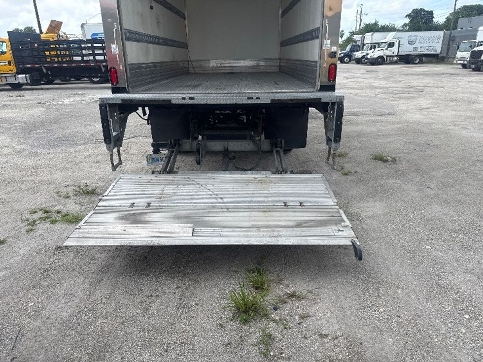 Refrigerated Truck-Light and Medium Duty Trucks-Hino-2020-195-Medley-FL-24,678\n\t\tmiles-$ 63,750 - Image 8