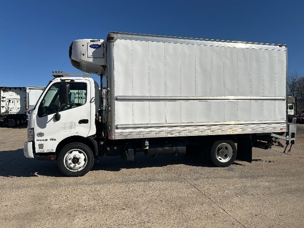 Refrigerated Truck-Light and Medium Duty Trucks-Hino-2020-195-Memphis-TN-119,162\n\t\tmiles-$ 55,250 - Image 4