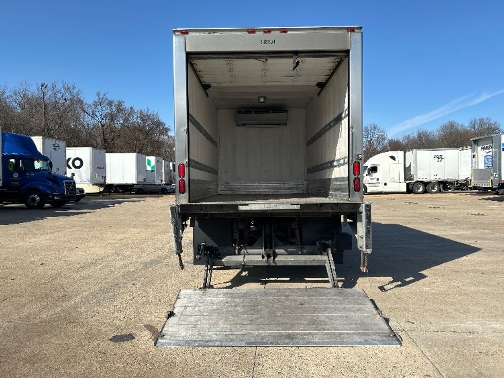 Refrigerated Truck-Light and Medium Duty Trucks-Hino-2020-195-Memphis-TN-119,162\n\t\tmiles-$ 55,250 - Image 9