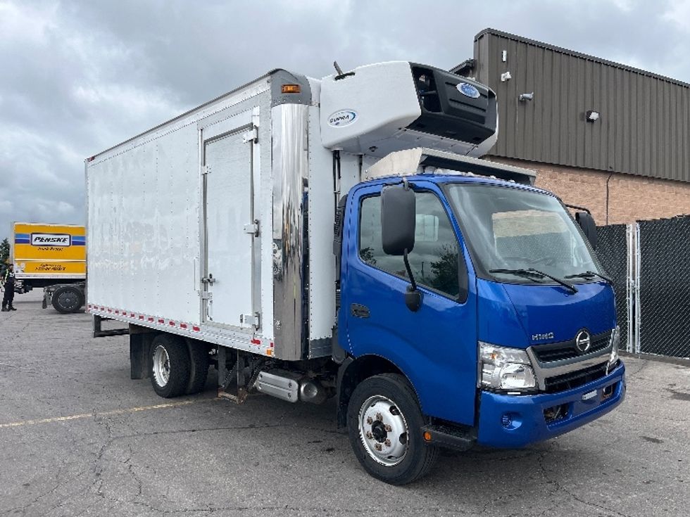 Refrigerated Truck-Light and Medium Duty Trucks-Hino-2020-195-Mississauga-ON-174,071\n\t\tkm-$ 72,500 - Image 1