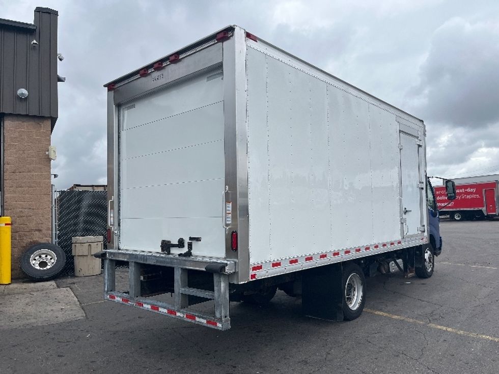 Refrigerated Truck-Light and Medium Duty Trucks-Hino-2020-195-Mississauga-ON-174,071\n\t\tkm-$ 72,500 - Image 12