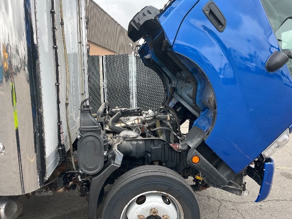 Refrigerated Truck-Light and Medium Duty Trucks-Hino-2020-195-Mississauga-ON-174,071\n\t\tkm-$ 72,500 - Image 22