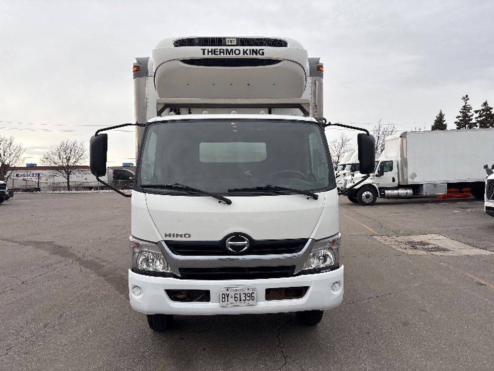 Refrigerated Truck-Light and Medium Duty Trucks-Hino-2020-195-Mississauga-ON-175,823\n\t\tkm-$ 71,000 - Image 2