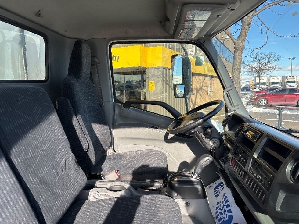 Refrigerated Truck-Light and Medium Duty Trucks-Hino-2020-195-Mississauga-ON-175,823\n\t\tkm-$ 71,000 - Image 22