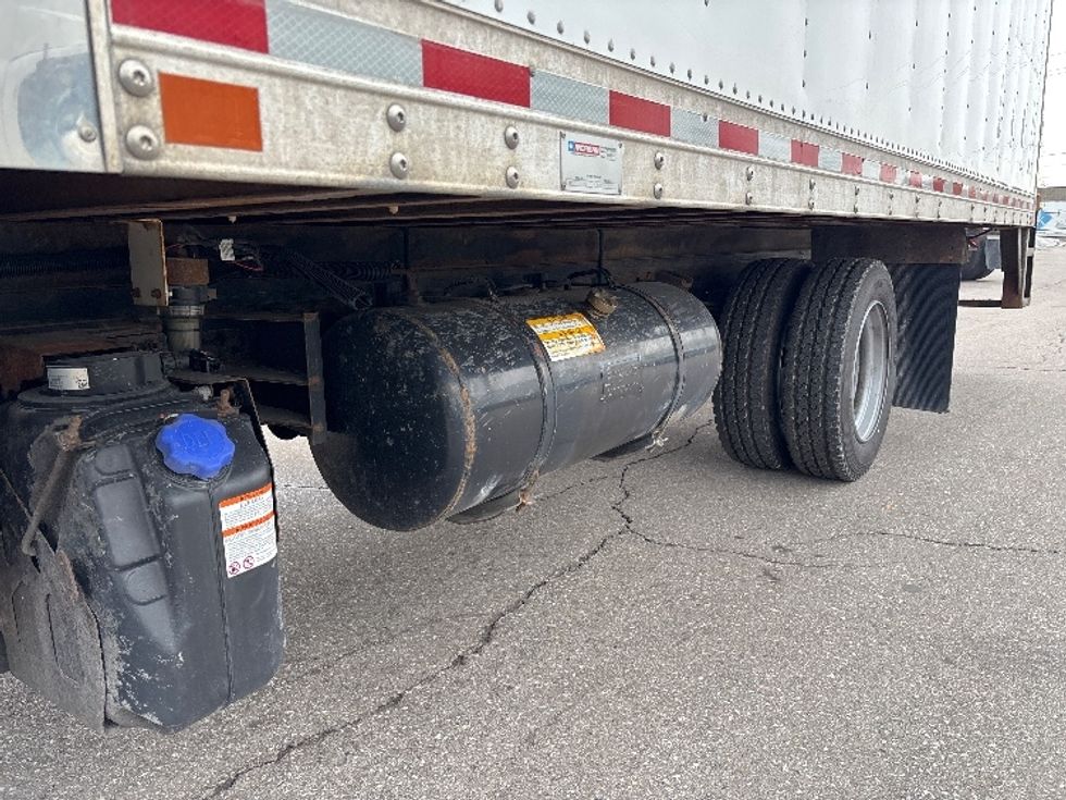 Refrigerated Truck-Light and Medium Duty Trucks-Hino-2020-195-Mississauga-ON-175,823\n\t\tkm-$ 71,000 - Image 5