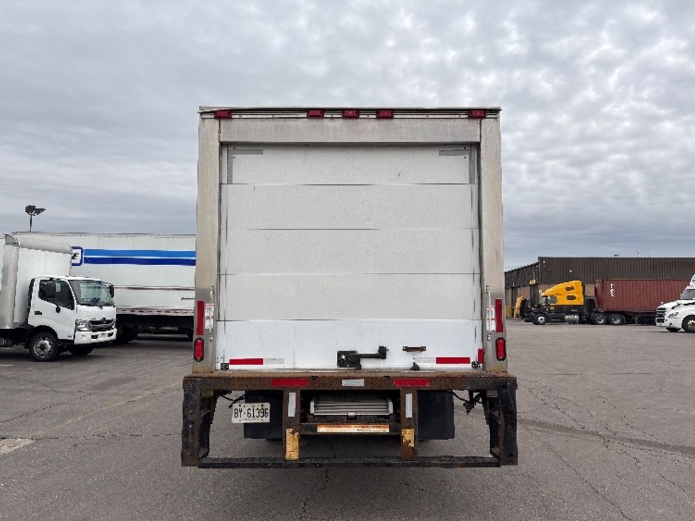 Refrigerated Truck-Light and Medium Duty Trucks-Hino-2020-195-Mississauga-ON-175,823\n\t\tkm-$ 71,000 - Image 7