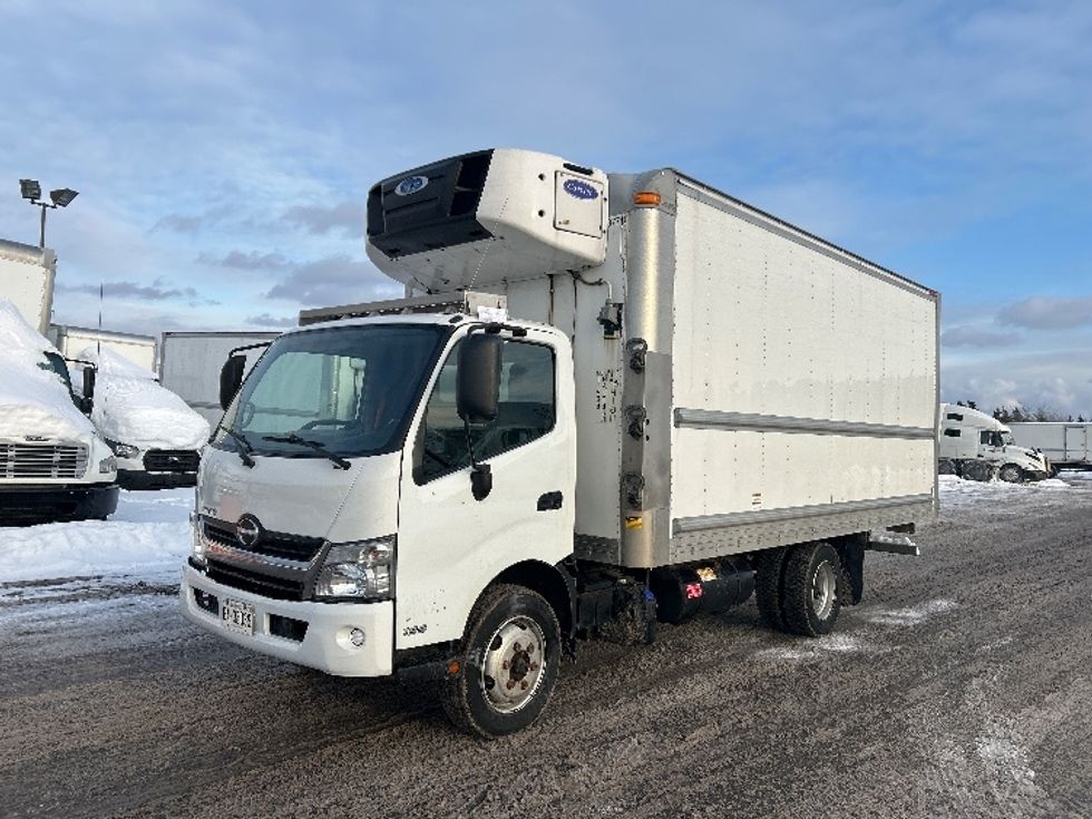 Refrigerated Truck-Light and Medium Duty Trucks-Hino-2020-195-Mississauga-ON-197,525\n\t\tkm-$ 70,000 - Image 3
