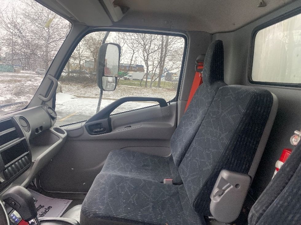 Refrigerated Truck-Light and Medium Duty Trucks-Hino-2020-195-Mississauga-ON-216,966\n\t\tkm-$ 67,500 - Image 19