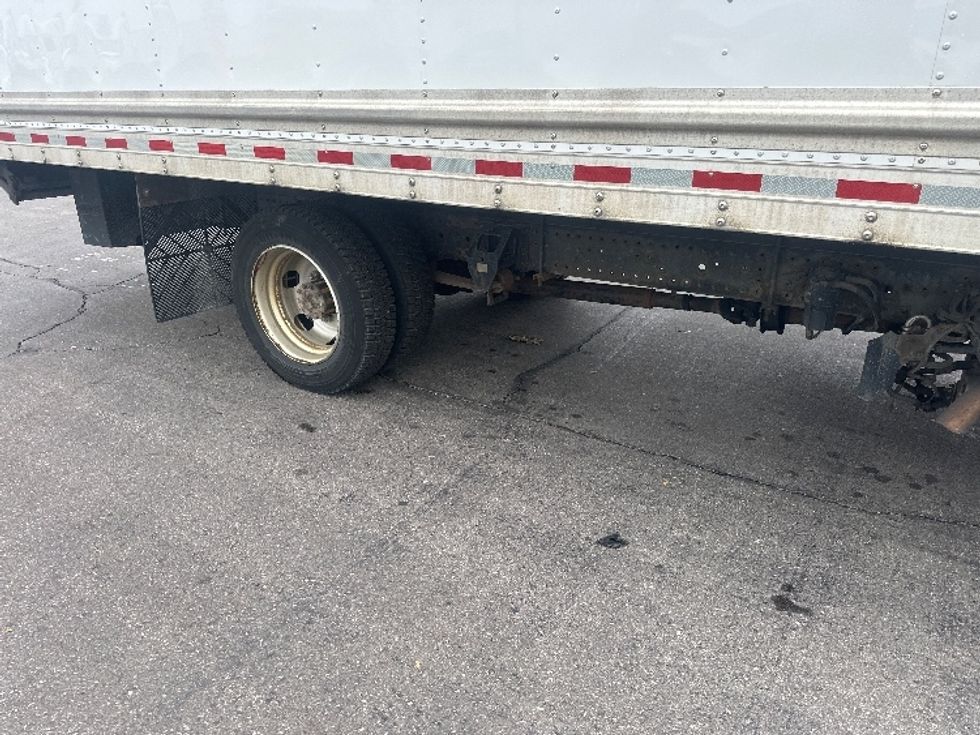 Refrigerated Truck-Light and Medium Duty Trucks-Hino-2020-195-Mississauga-ON-96,446\n\t\tkm-$ 82,500 - Image 14