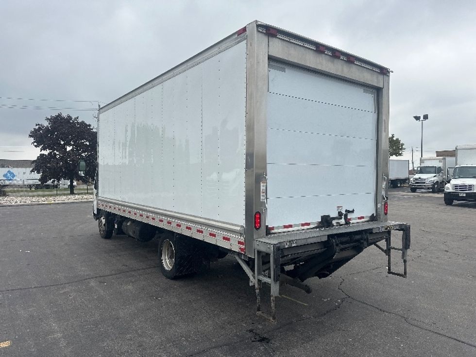 Refrigerated Truck-Light and Medium Duty Trucks-Hino-2020-195-Mississauga-ON-96,446\n\t\tkm-$ 82,500 - Image 6