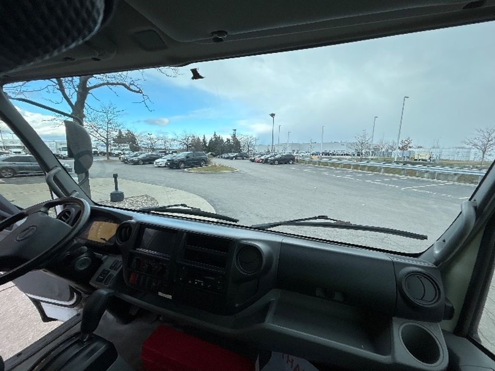 Refrigerated Truck-Light and Medium Duty Trucks-Hino-2020-195-Mississauga-ON-97,901\n\t\tkm-$ 82,250 - Image 22