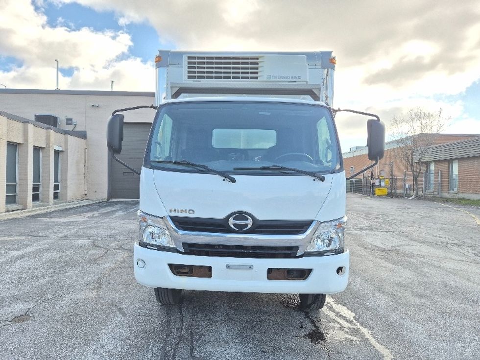 Refrigerated Truck-Light and Medium Duty Trucks-Hino-2020-195-Mississauga-ON-99,666\n\t\tkm-$ 81,000 - Image 2