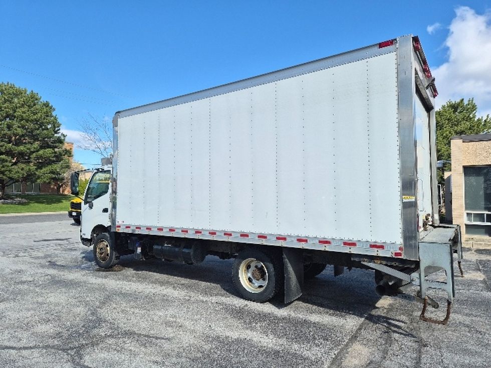 Refrigerated Truck-Light and Medium Duty Trucks-Hino-2020-195-Mississauga-ON-99,666\n\t\tkm-$ 81,000 - Image 6
