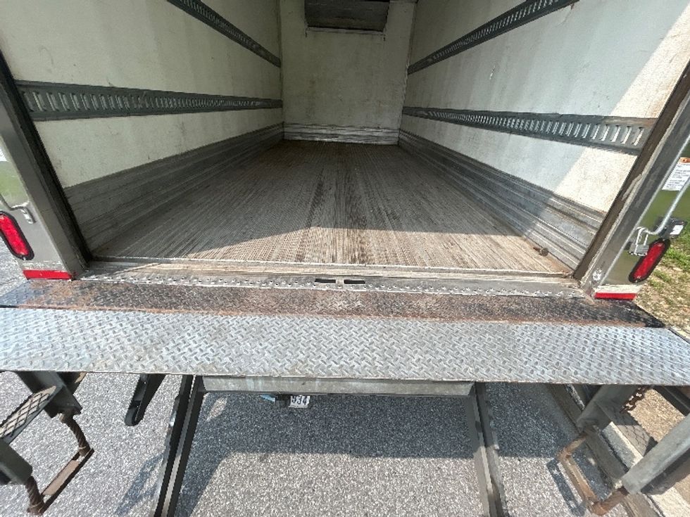 Refrigerated Truck-Light and Medium Duty Trucks-Hino-2020-195-Montgomery-NY-109,854\n\t\tmiles-$ 47,750 - Image 10