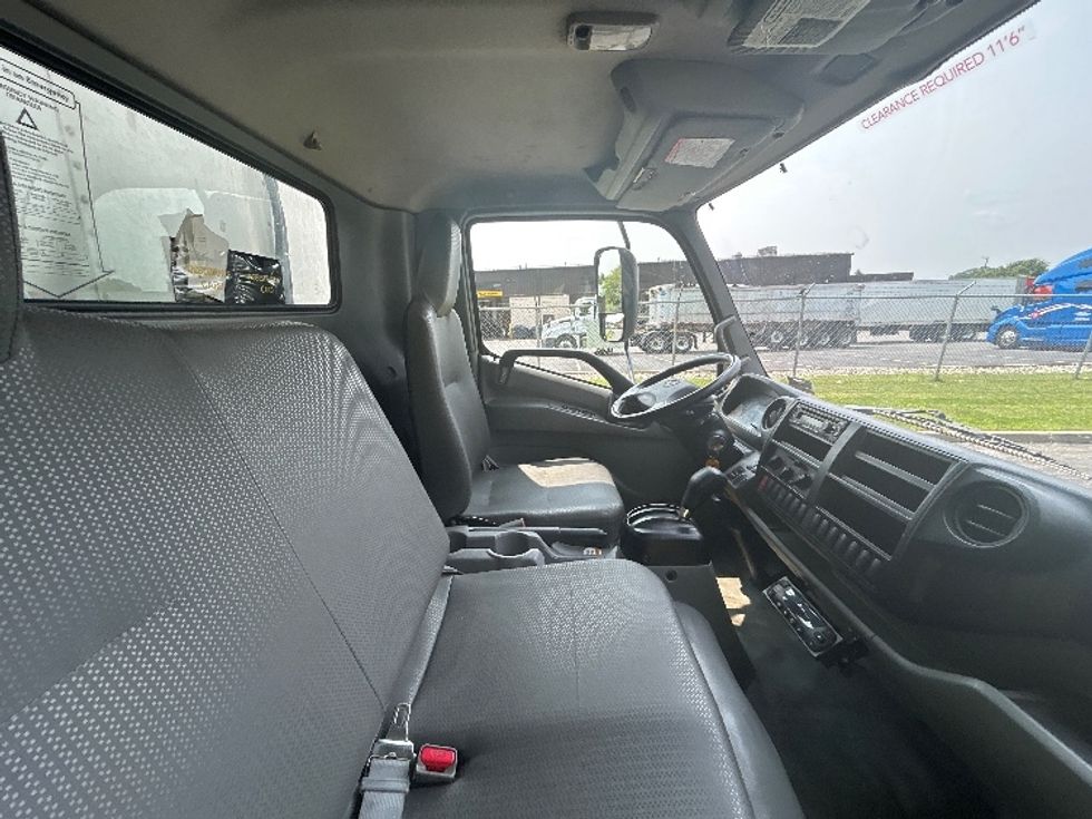 Refrigerated Truck-Light and Medium Duty Trucks-Hino-2020-195-Montgomery-NY-109,854\n\t\tmiles-$ 47,750 - Image 22