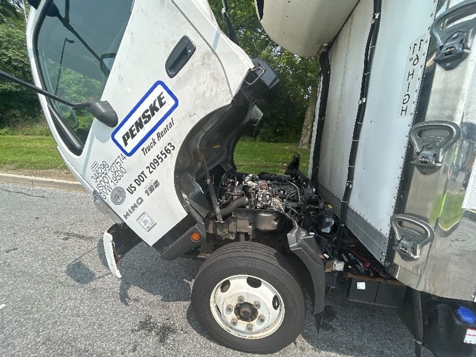 Refrigerated Truck-Light and Medium Duty Trucks-Hino-2020-195-Montgomery-NY-109,854\n\t\tmiles-$ 47,750 - Image 24