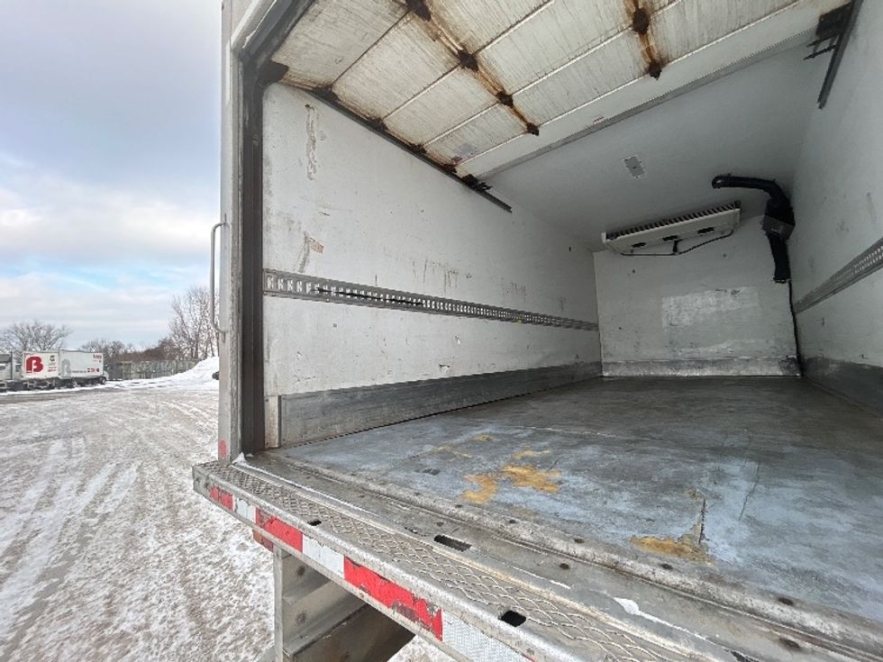 Refrigerated Truck-Light and Medium Duty Trucks-Hino-2020-195-Montreal-PQ-243,746\n\t\tkm-$ 62,500 - Image 10