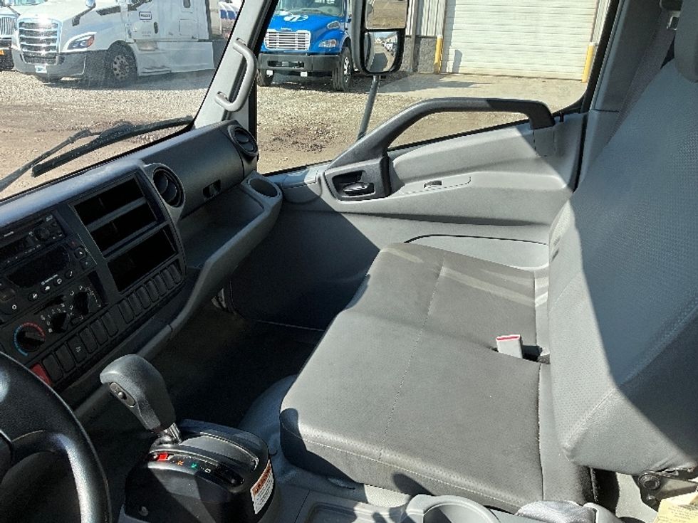 Refrigerated Truck-Light and Medium Duty Trucks-Hino-2020-195-Mount Pleasant-PA-100,208\n\t\tmiles-$ 55,750 - Image 19